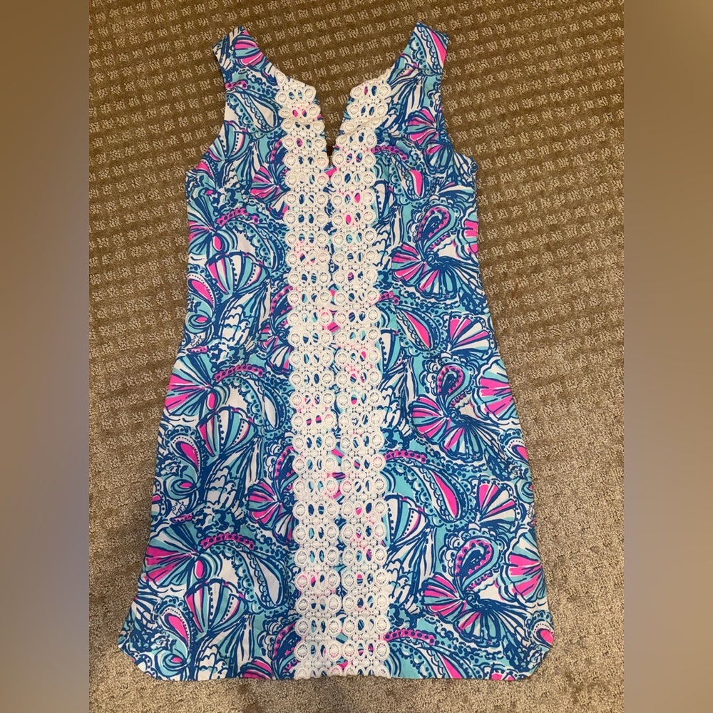 Lilly Pulitzer Blue floral dress sleeveless size 2 - Picture 2 of 8